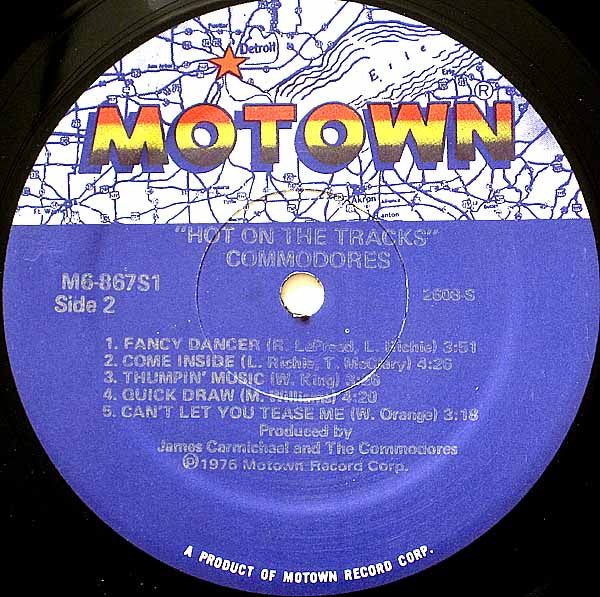 Commodores - Hot On The Tracks - LP